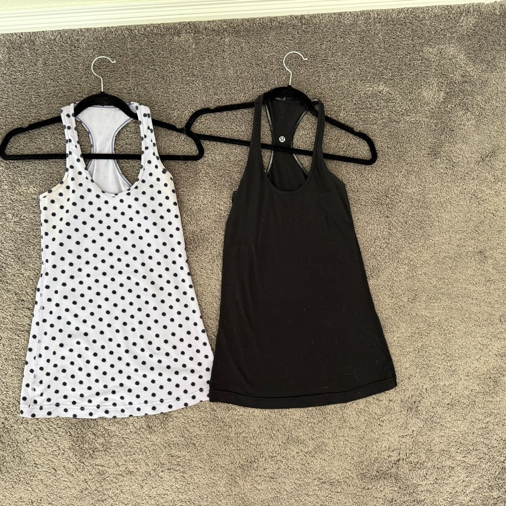 Lululemon Black and Lilac Polka Dot Tank Tops - Size 6